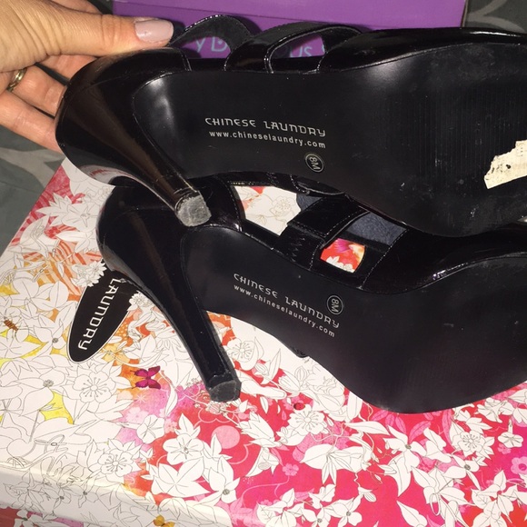 Chinese Laundry “A-LIST” Black Patent Heels sz 8 - Picture 6 of 8